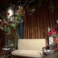 新郎新婦席のお花です