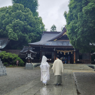 松屋本館さまの近くにある、出水神社にて神前式
