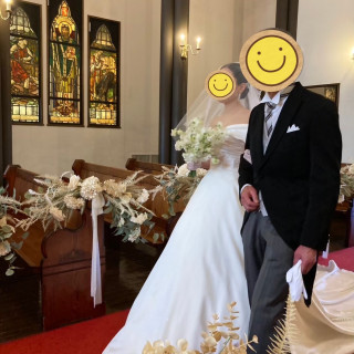 新婦父との入場
タキシードは式場で借りたもの