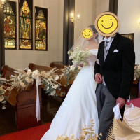 新婦父との入場
タキシードは式場で借りたもの