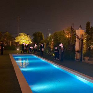 夜になりライトアップしたガーデンです。|749694さんのアーセンティア迎賓館（浜松）/テイクアンドギヴ・ニーズウェディングの写真(2446845)