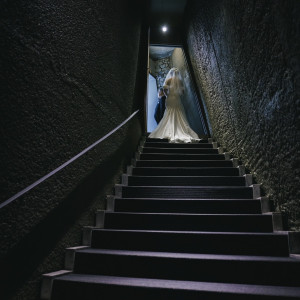 バージンロード前の階段|749753さんの石の教会 内村鑑三記念堂の写真(2547101)