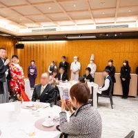 披露宴というより会食の模様です