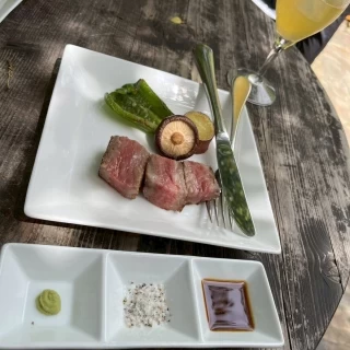 お肉