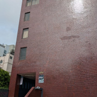 説明控室外観