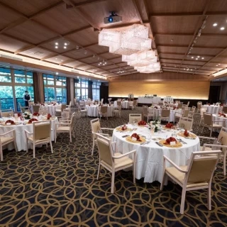 披露宴会場全体風景