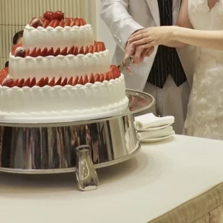 ウェディングケーキ