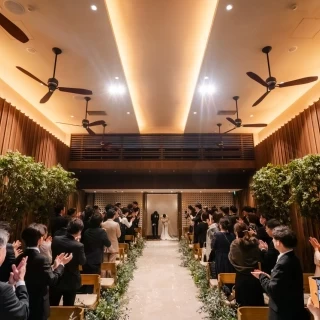 チャペル前方より