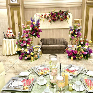 メインソファ装花（35万程度）