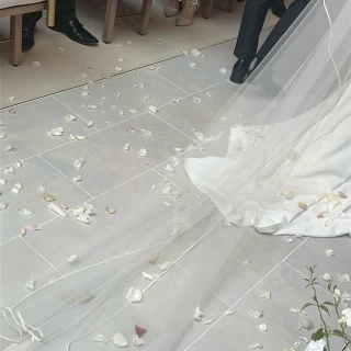 フラワーシャワー