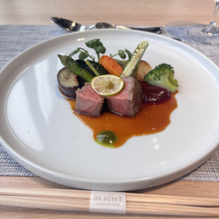 ええ肉
皿紺の方が可愛い
