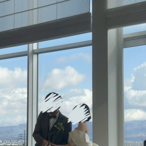 ケーキ入刀のときの写真です|750069さんのHILLSIDE VILLA Ciel et Vert(ヒルサイドヴィラ シエル ヴェルト)の写真(2589700)