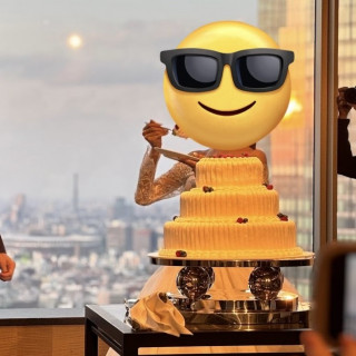 ウェディングケーキ