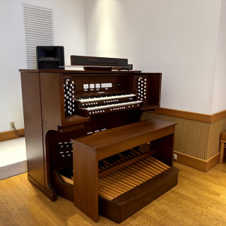 チャペル内の楽器