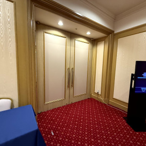 披露宴会場入り口|750340さんの今治国際ホテルの写真(2533430)