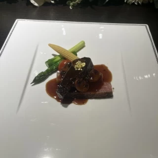 美味しかったお肉料理です。試食ですごく満足できました。