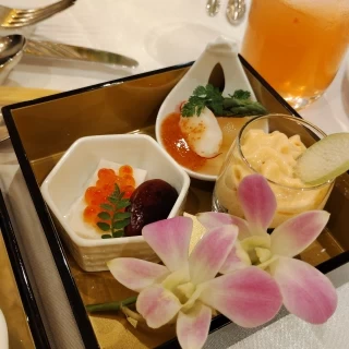 前菜　重箱