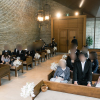 参列者入場後