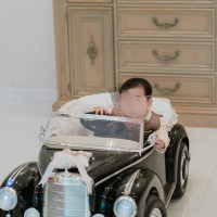 リングボーイをした息子。式場からベンツの車を借りました！