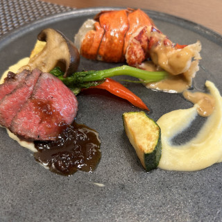 試食のメイン！お肉美味しい
