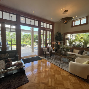 ニューヨーク邸すぐ横のウェルカムスペース|750891さんのアートグレイス・ポートサイドヴィラの写真(2580079)