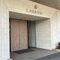 L,ARRIVO入口です。