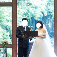 人前式で誓いの言葉を読んでいるところです