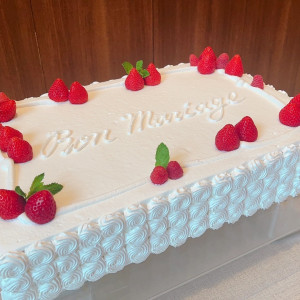 ケーキ入刀のケーキです。美味しかったです|750952さんのザ オーク ガーデン／別邸 木屋の写真(2457941)