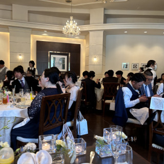 90人前後でもそれほど狭く感じない