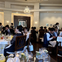 90人前後でもそれほど狭く感じない