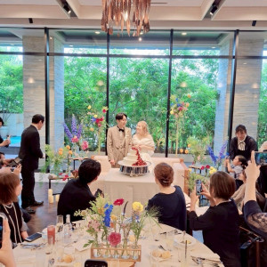 ケーキ入刀|751099さんの表参道TERRACE/テイクアンドギヴ・ニーズウェディングの写真(2459438)