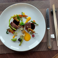 お肉料理