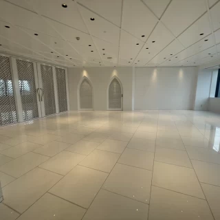 チャペル手前の空間。