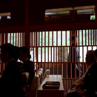 各格柄越しに入場がなんとも弓絃葉さんらしいと思います