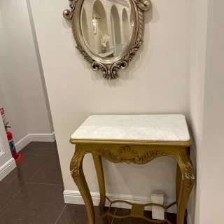 入り口すぐのロービー(ゲスト控室)