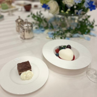 結婚式でしか食べられないデザートです。