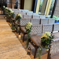 挙式会場の装飾(特にオーダーなし)です。