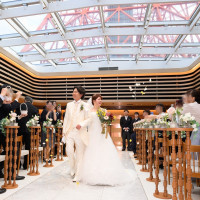 真下から東京タワーが一望できる