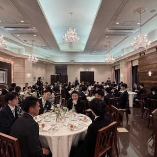 披露宴会場は100人まで入れると言われました。