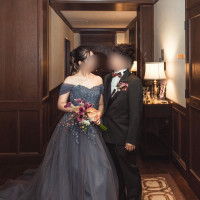 お色直し入場前、廊下にて