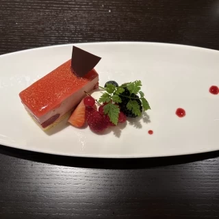 数種類のベリーがあり、甘味や酸味を楽しめた