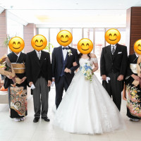 式終了後に両親たちと写真を撮りました