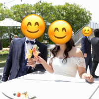 合間にデザートビュッフェを食べています