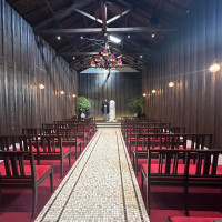 木の温もりが感じられる挙式会場でした。祝言がおすすめです。
