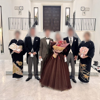 ロビー&チャペル前、両親記念撮影