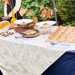 ガーデンでのデザートビュッフェ