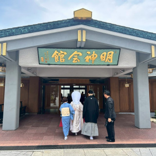 披露宴会場のある明神会館外観