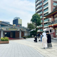 挙式後の撮影の様子