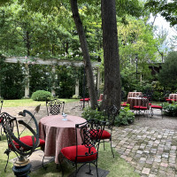 本館のガーデン