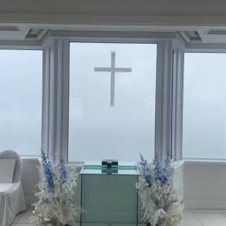 雨だったため海は少し見えにくくなってしまったけど明るい会場